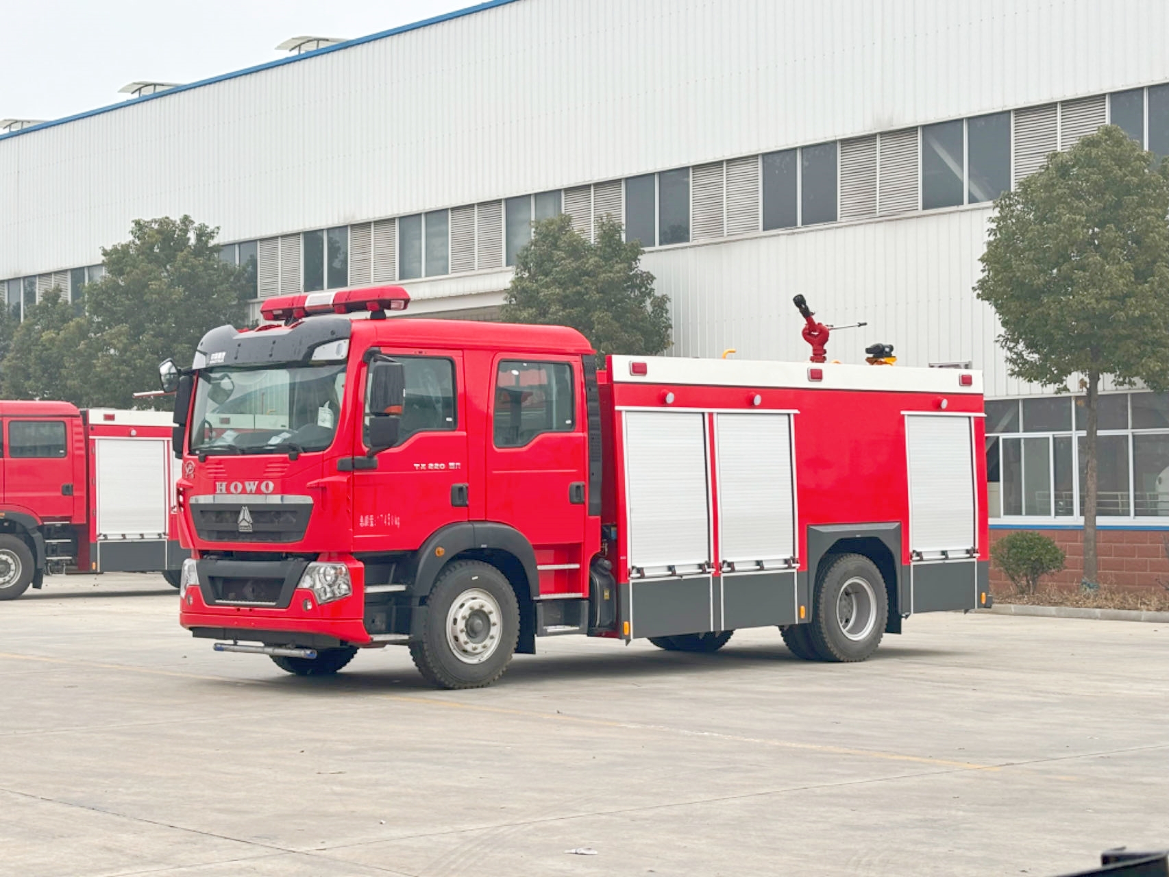 ����8��ˮ����ĭ����܇(ch��)�������Ď��棩